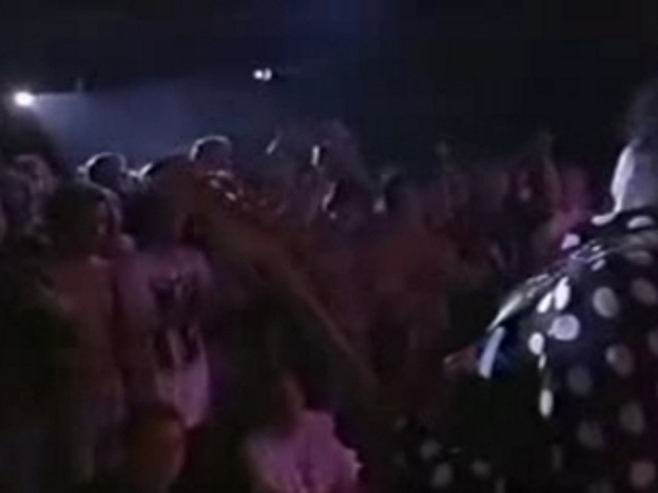 Buddy Guy - Sweet Home Chicago