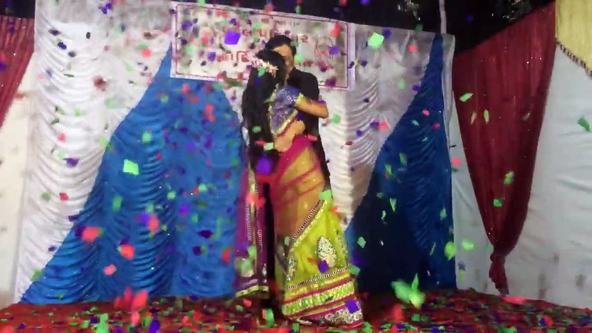 Romantic Couple Dance On Mehndi Night