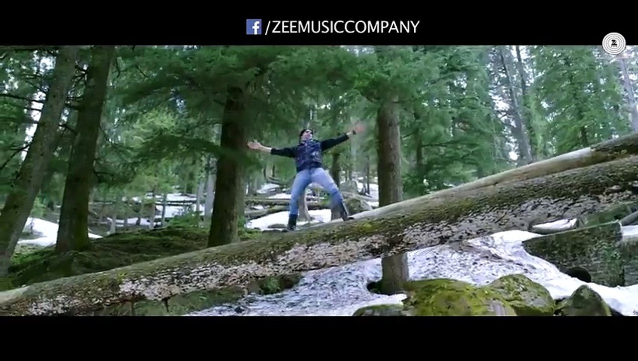 Pehli Dafa - Barkhaa Movie - Taaha Shah & Sara Loren - Sonu Nigam & Renuka Gaur