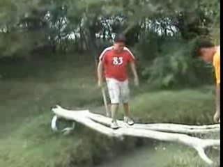 Caida de edgar - Joderos.com