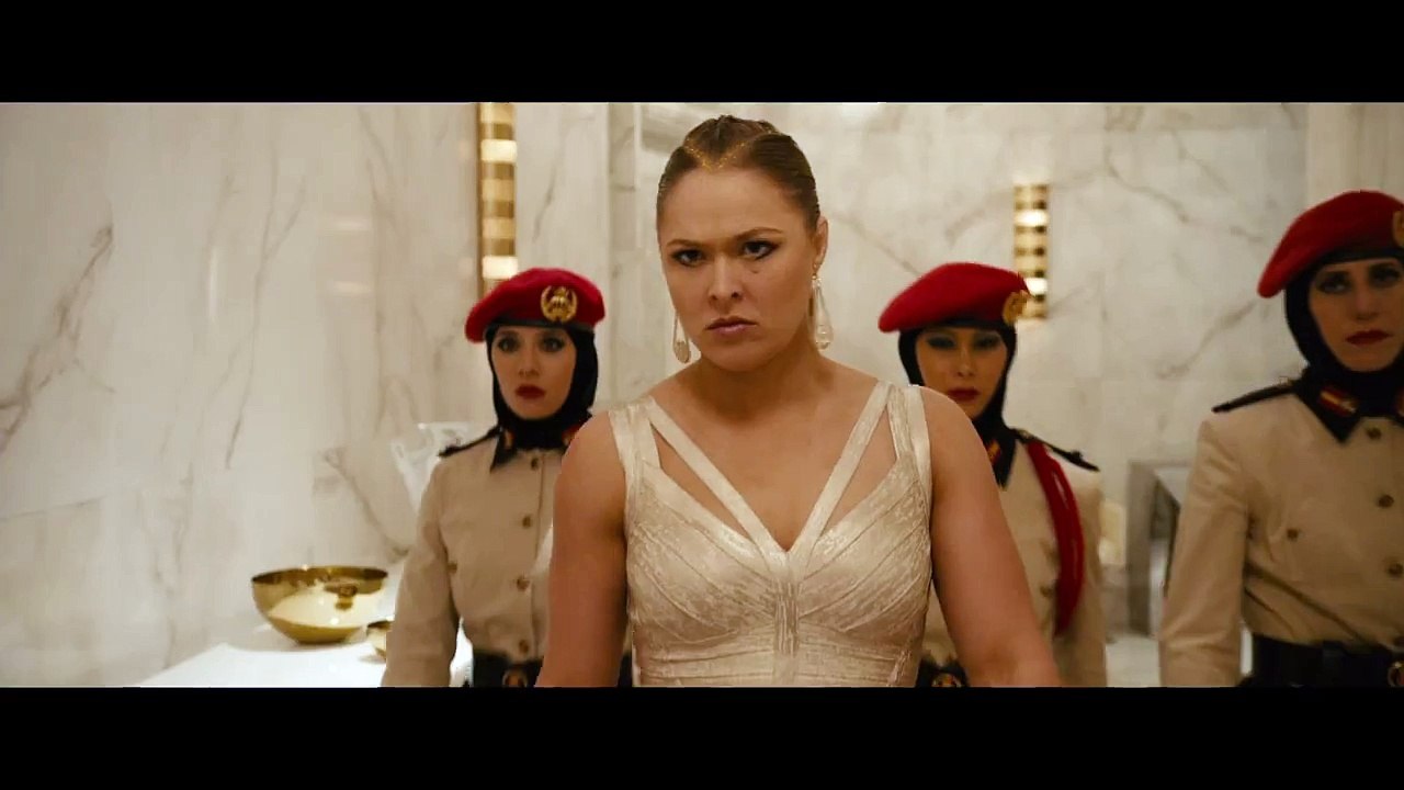 FAST & FURIOUS 7 - Extrait 7 "Combat de Filles" [VOST|HD] (Vin Diesel, Paul Walker, Dwayne Johnson)