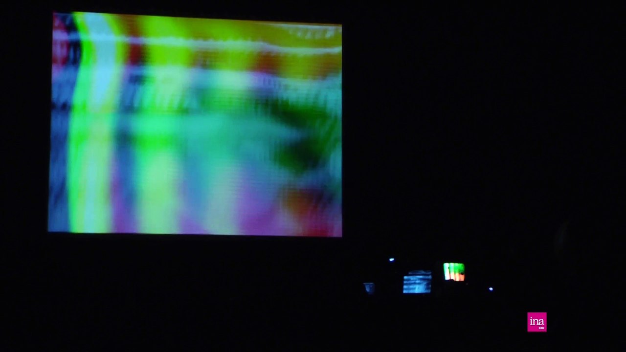 SUPER COLOR PALUNAR_PRESENCES électronique 2015