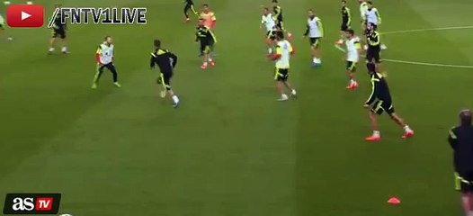 Selección de España: Isco no se cansa de regalar magia en las prácticas (VIDEO)