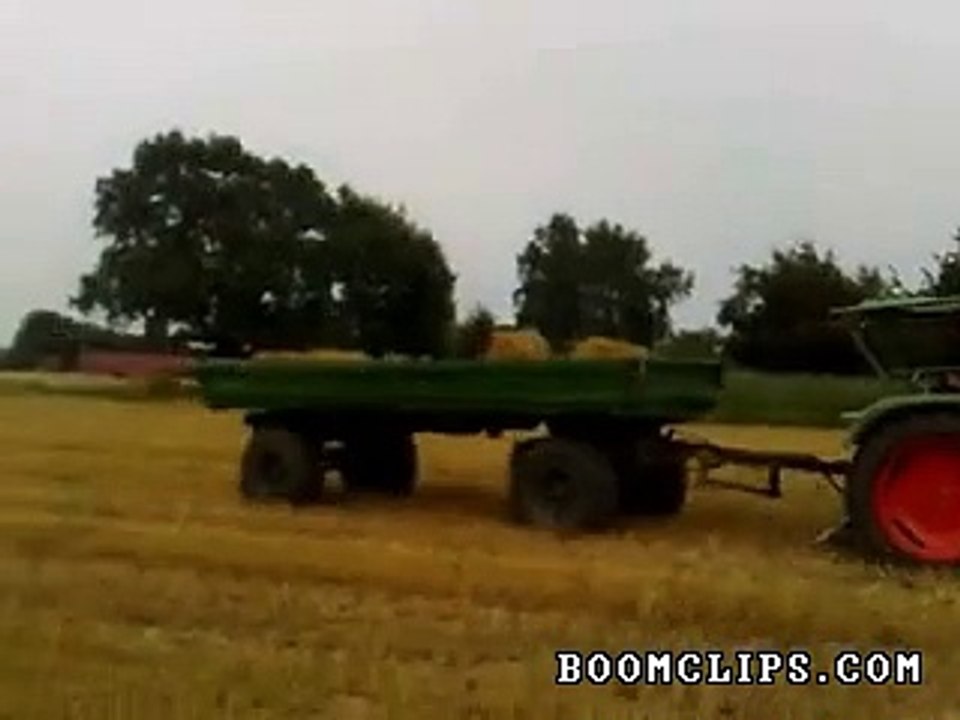 genius way to load hay