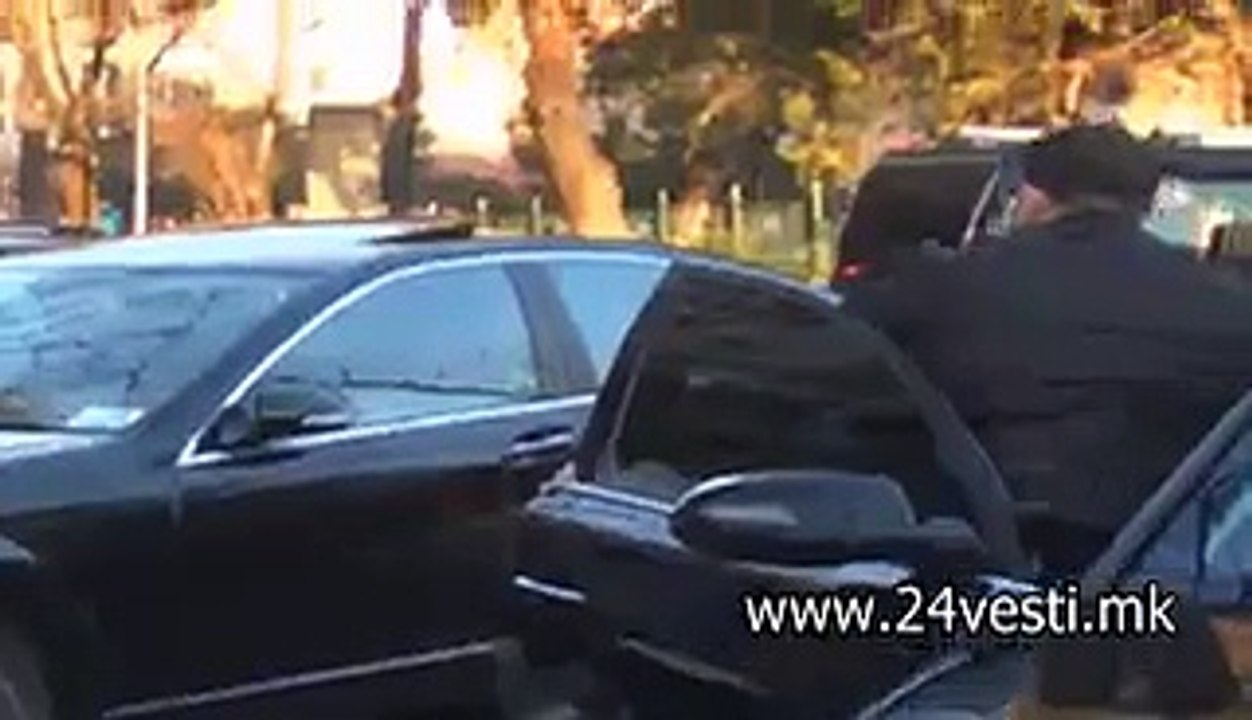 17 H ACKA UAPSENI ALBANSKI PRATENICI