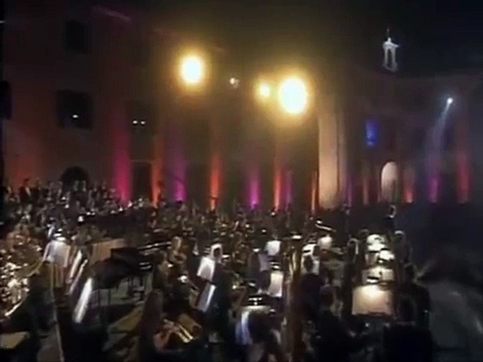 Andrea Bocelli "O Sole Mio " Live on stage in Tuscany