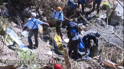 Les premières images au sol du site du crash de l'A320 de Germanwings