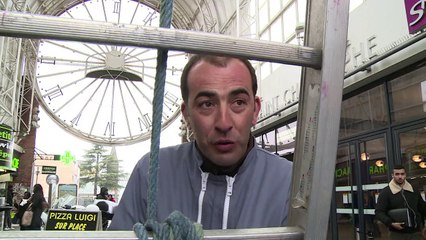 Une des plus grandes horloges d'Europe parée pour l'heure d'été