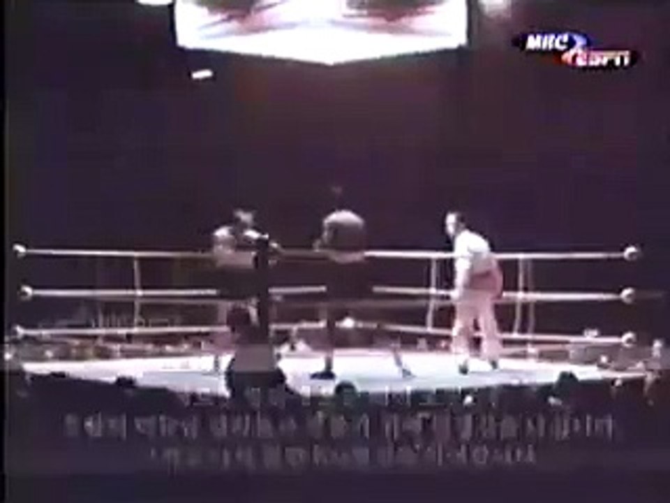 Sugar Ray Robinson vs Jean Walzack  16-06-1951