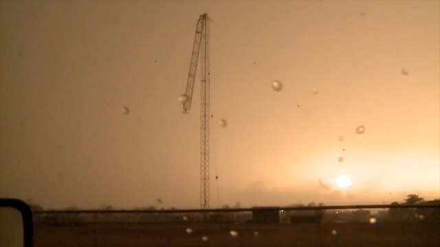 Tornado sweeps through Moore, Okla.