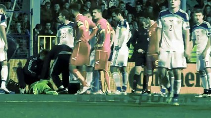 Montenegro - Russie Suspendu après qu' Igor Akinfeev soit touché par un fumigène