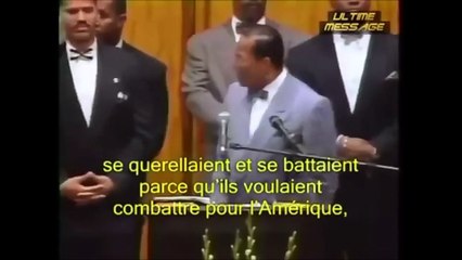 Farrakhan pulvérise les banksters du monde et dévoile les financiers d'hitler ! - Farrakhan pulverises world's banksters and exposes hitler's financiers !