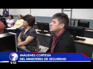 Vecinos de Montes de Oca se unen a la Policía para prevenir asaltos y tachas