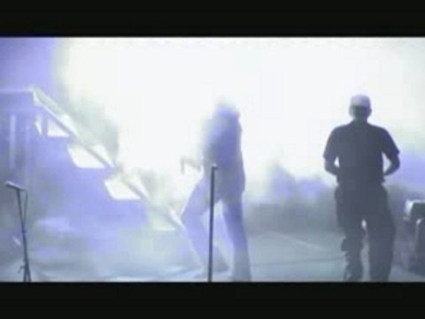 Guns N'Roses - Down OnThe Farm