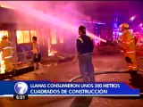 Incendio consume dos viviendas en Barrio Los Ángeles de San José
