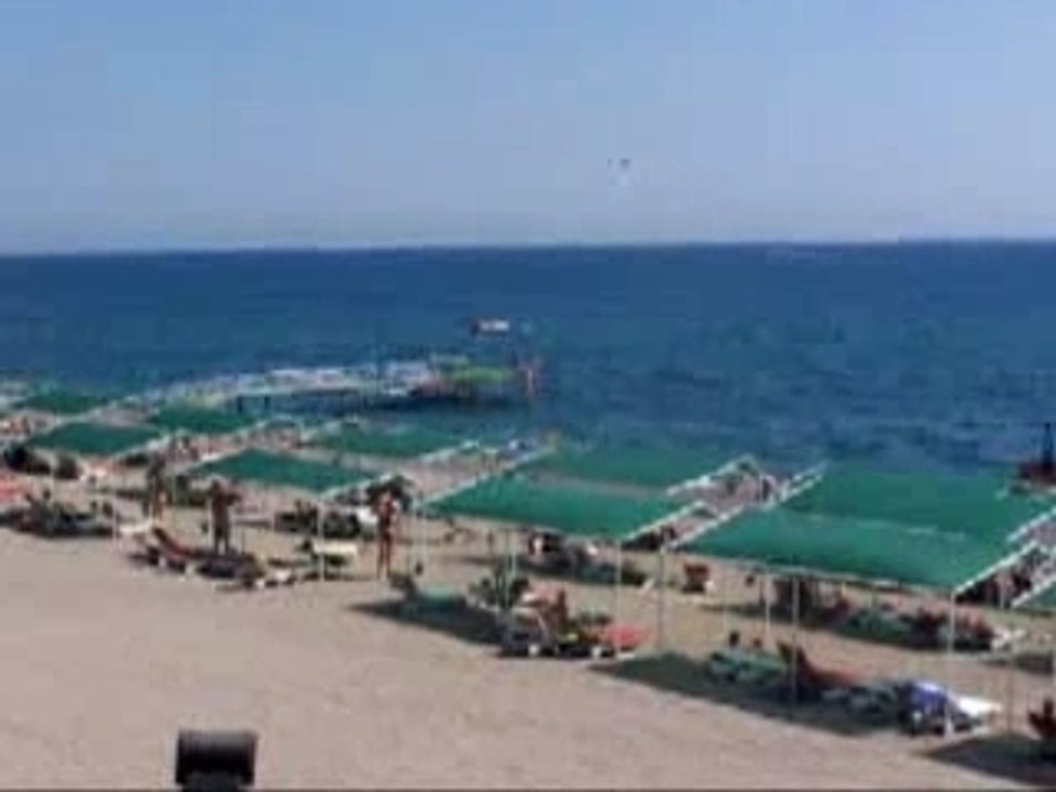 Club mare beach