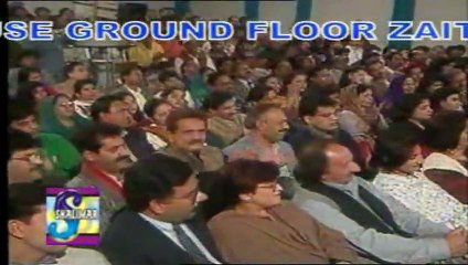 Nusrat Fateh Ali Khan LIVE IN SHALIMAR Studio 1 Sun Charkhe Di