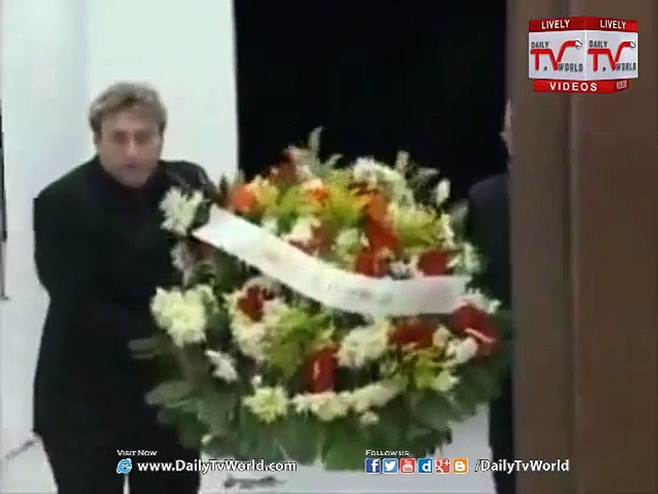 Dead Body in Lift Prank - Just for Laughs GAGS