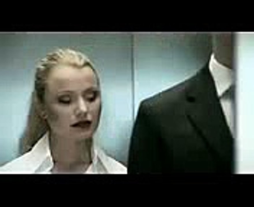 Funny videos - Funny fails - Troll girl in elevator