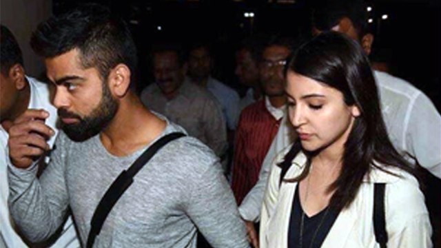 Virat Kohli-Anushka Sharma Spotted At Mumbai Airport After India-Australia Semi Final Match
