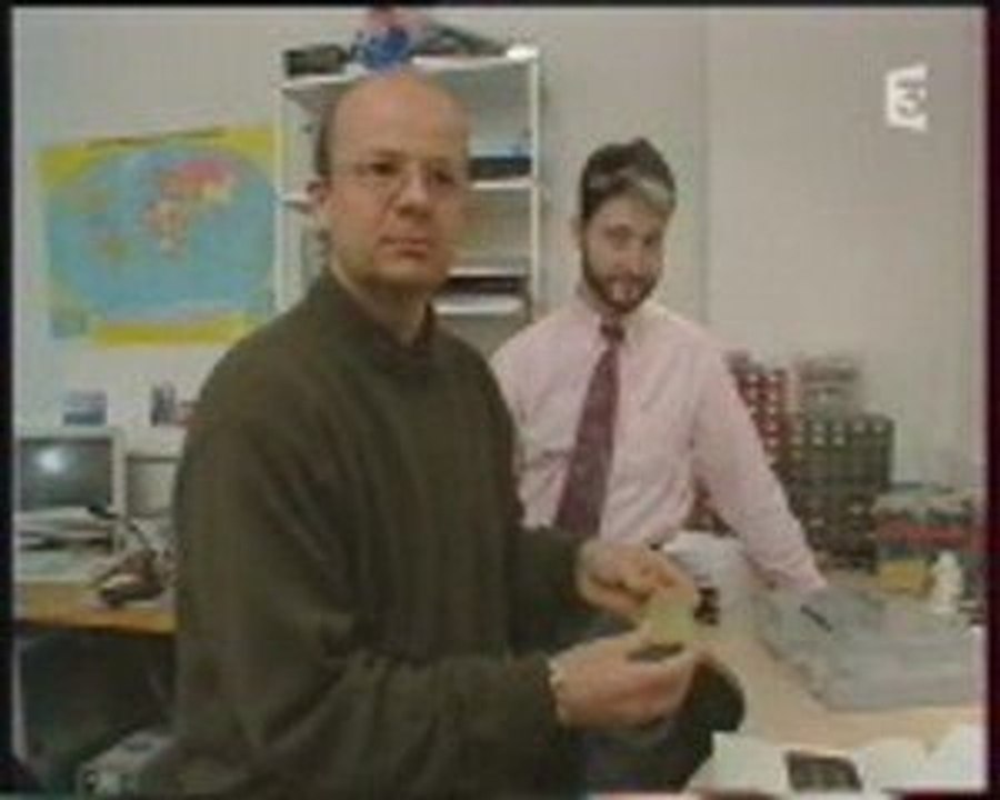 F6KLH le Radio-Club de Neuilly Puteaux France-3