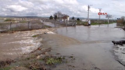 Uşak'ta Dere Taştı, Köy Sular Altında Kaldı Ek Gündüz Görüntüsü