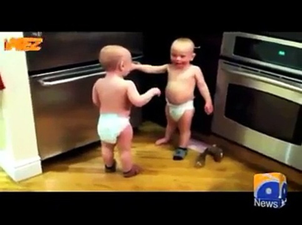 Tezabi Totay New Funny Video PAKISTAN