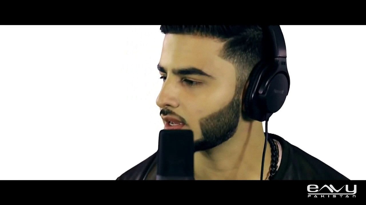 Kabhi Jo Badal Barse / Hold On | Kaamil (feat. Muki) | Envy Pakistan