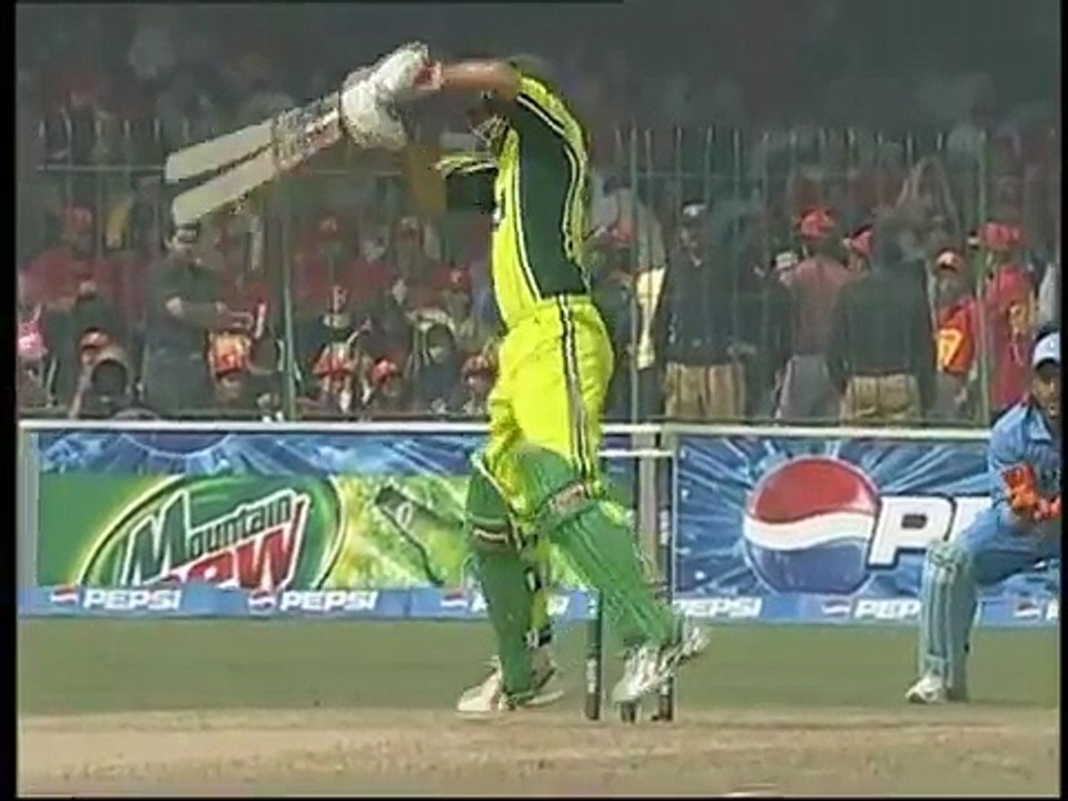 Pakistan vs India 2006 Hutch Cup 3rd ODI Full Match Highlights