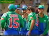 Pakistan vs. West Indies - 1st Final 1996_97 Carlton & United Series Highlights