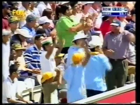 SAQLAIN MUSHTAQ - _AMAZING DOOSRA DELIVERY_ TO NATHAN ASTLE!