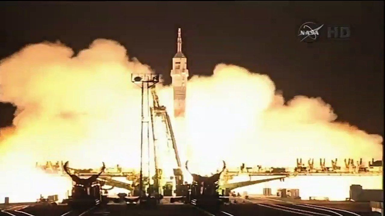 SPACE STATION YEAR LAUNCH