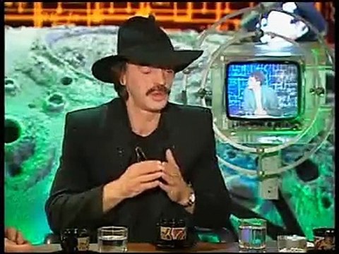 staroetv.su / Старый телевизор (НТВ, 21.08.1998) Михаил Боярский, Максим Никулин