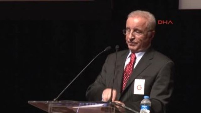 2 Ünal Aysal Galatasaray Olağan Genel Kurulu'nda Konuşma Yaptı...