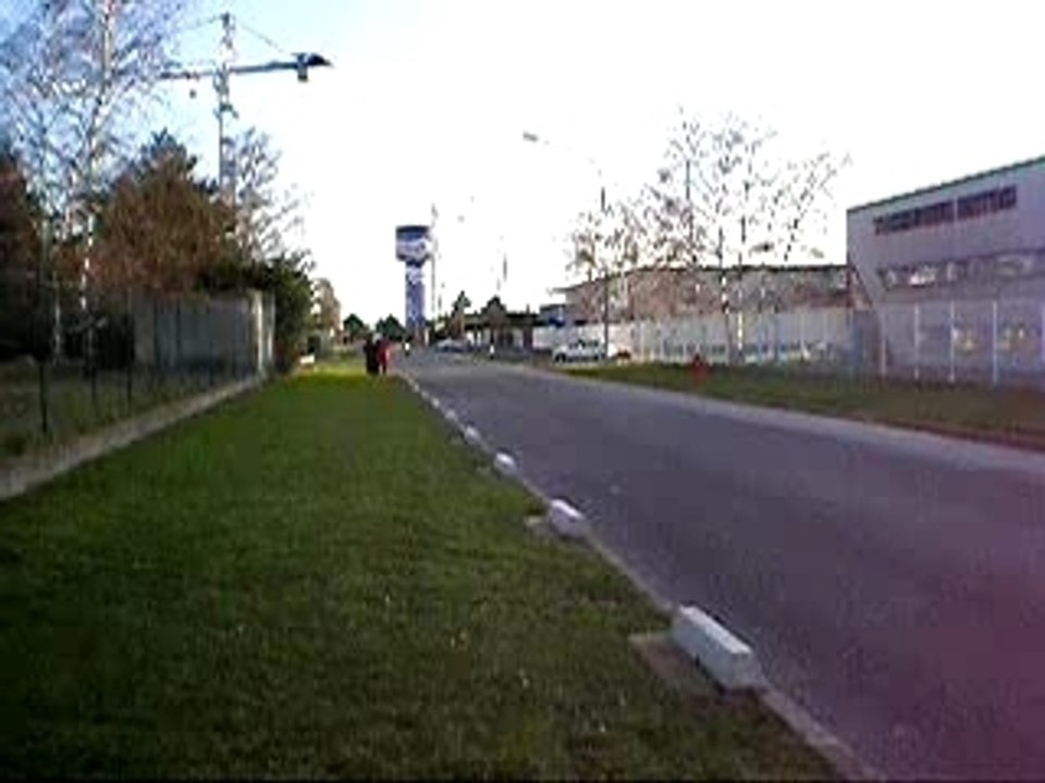 Roue a une main !!!