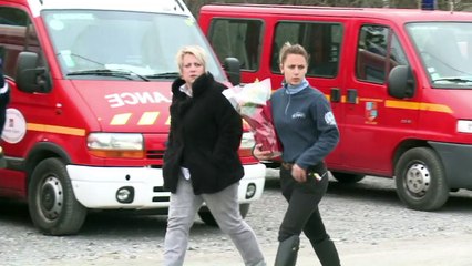 Crash de l'A320: recueillement au Vernet en hommage aux victimes