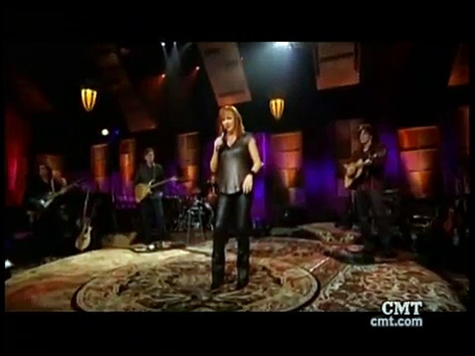 Reba McEntire The Night The Lights Went Out In Live video Dailymotion