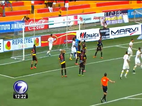 Jafet Soto despotrica en contra del arbitraje