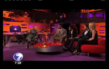 Will Smith le demuestra el amor a su hijo con un beso en la boca