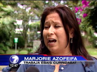 Empleados de EBAIS del este continúan en paro frente a rectoría de UCR