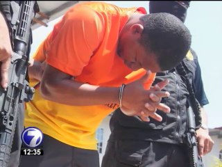 Colombiano con residencia tica sería enlace con droga y armas decomisadas esta madrugada