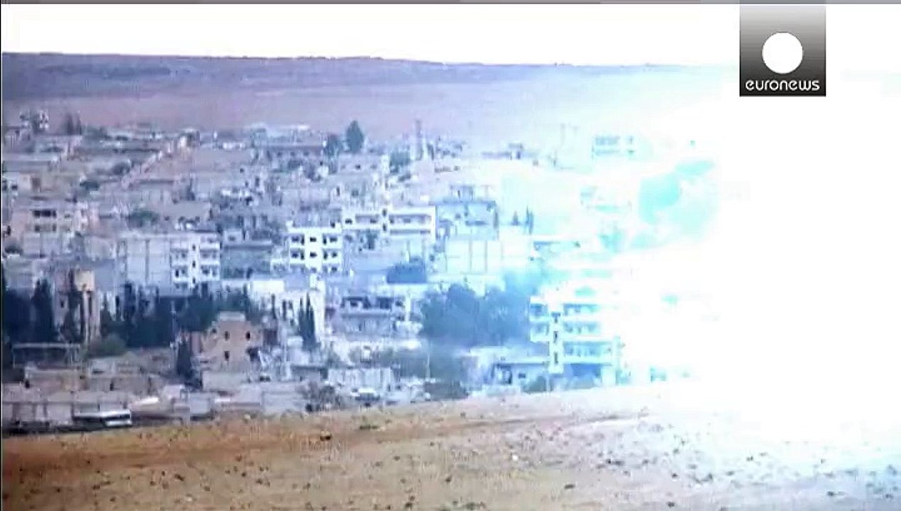 Neue Luftangriffe auf IS-Miliz - Nusra-Front rückt in Idlib ein