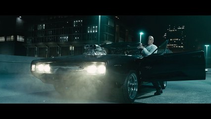 (extrait) FAST & FURIOUS 7 : combat entre dom et shaw