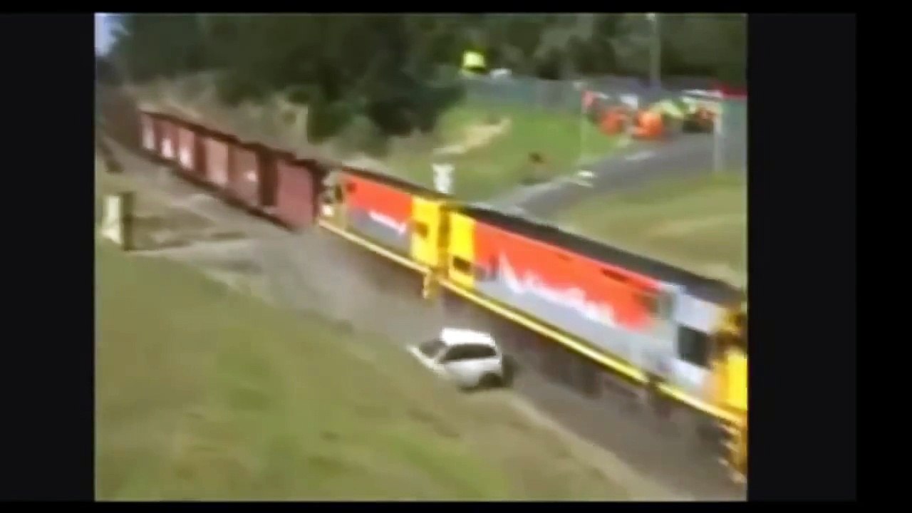 Train Crash/Test Compilation