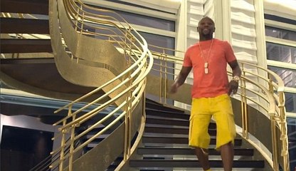 Floyd Mayweather behind the scenes in Aria Sky Suite Las Vegas