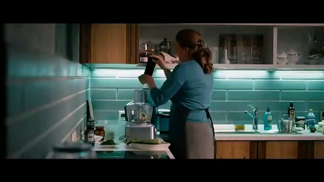 Elena 2011 Trailer