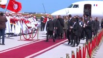 Fransa Cumhurbaşkanı Hollande Tunus'ta