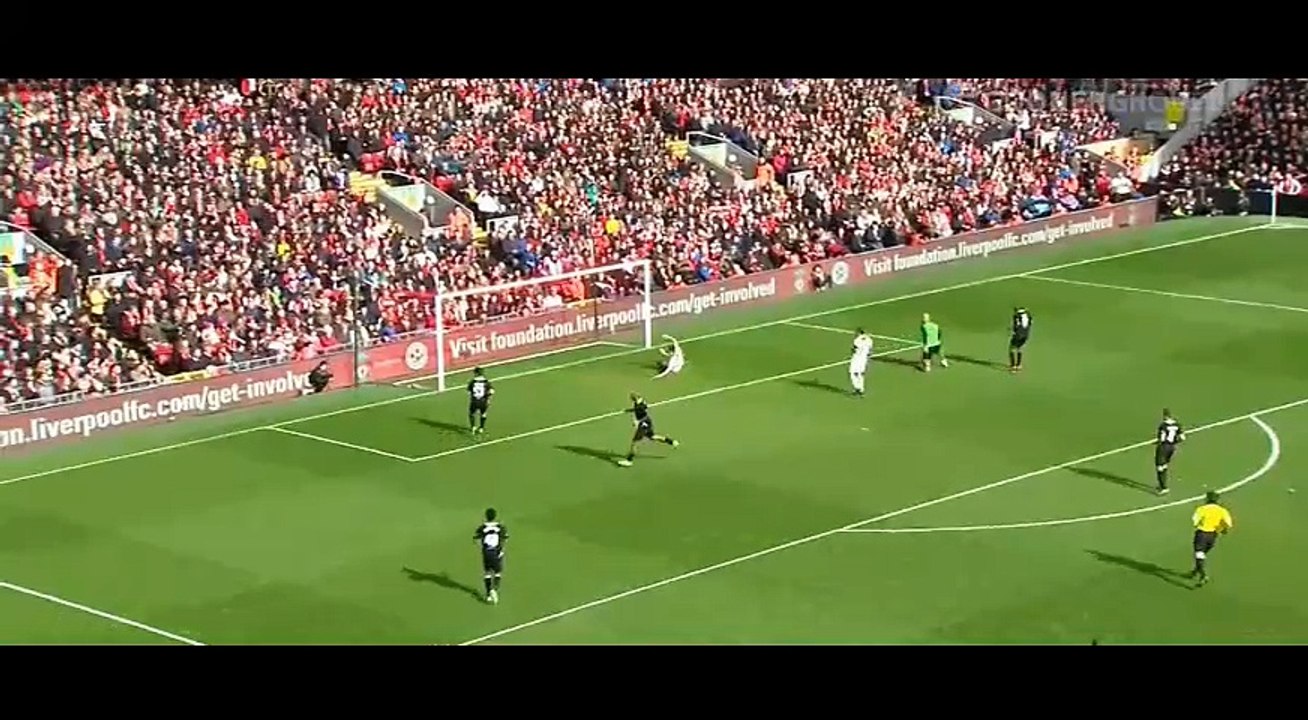 Thierry Henry Skill ( Gerrard XI ) vs Carragher XI