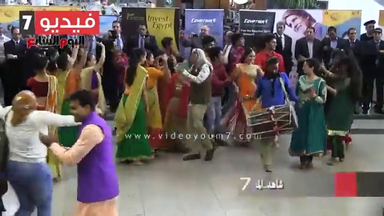 شاهد..المصرية لما ترقص هندى  مسخرة