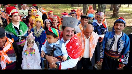 MERSİNLİ  İSMAİL  NE  MUTLU   TÜRKÜM DİYENE